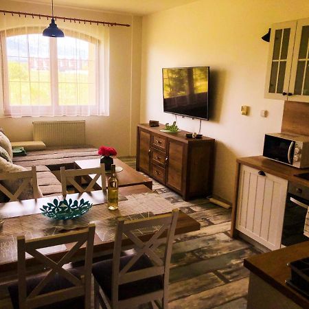 U Stareho Jastera Apartamento Vel'ka Lomnica Exterior foto